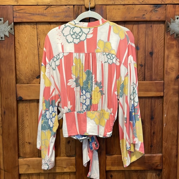 Free People That's A Wrap Top - Picture 3 of 4